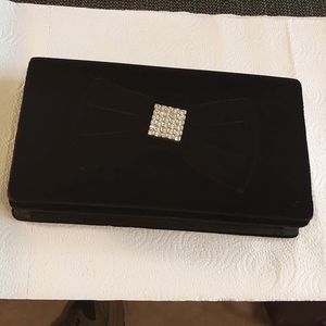 Carolyne Barton Night Vintage Bow Purse